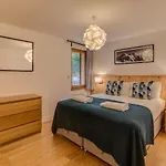 Biolay 2 - Alpes Travel - Central Chamonix - Sleeps 4-6